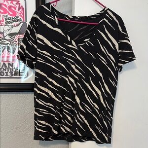 Rails Chic Black and White Women's Cotton Top